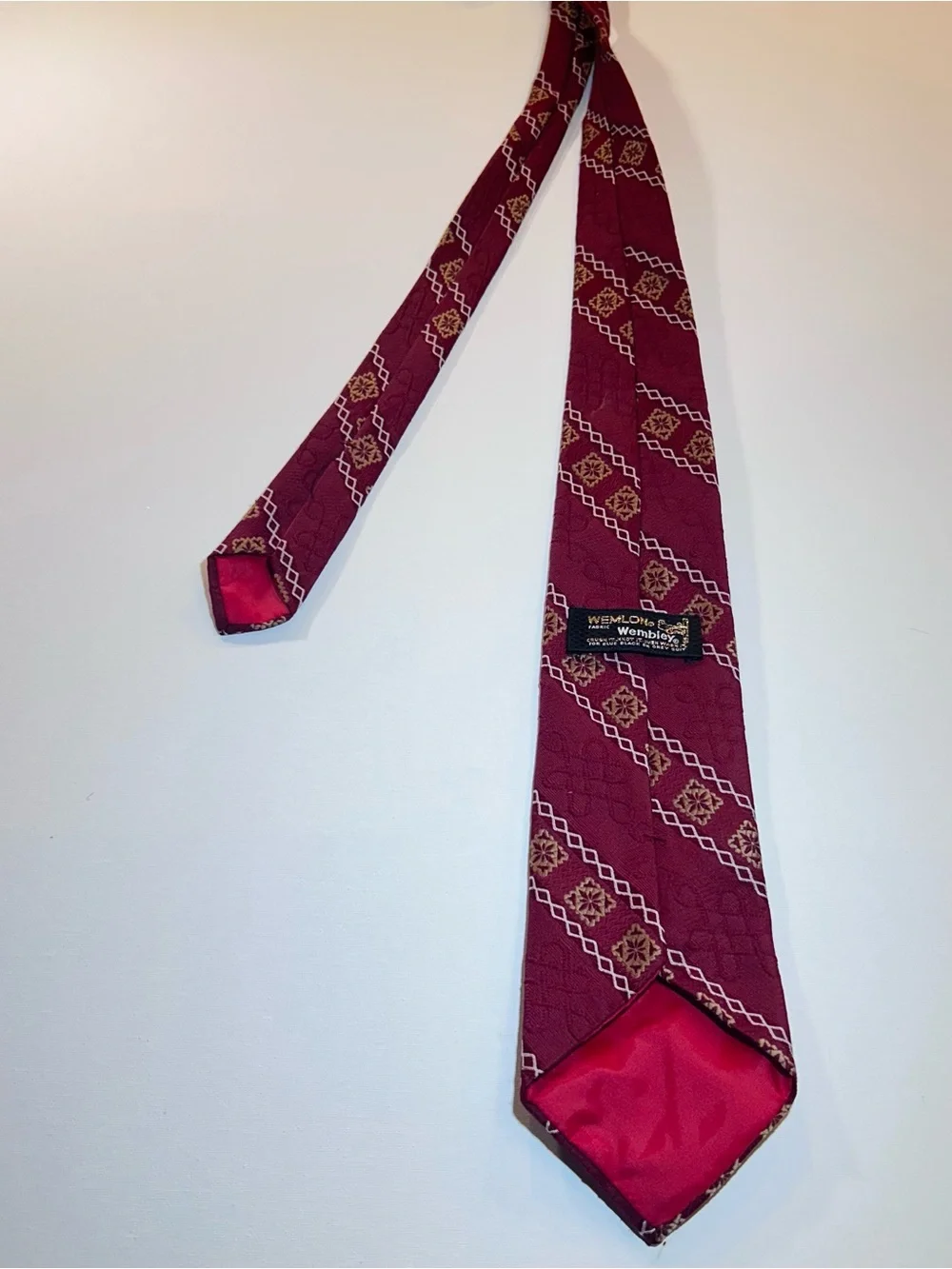 Vintage Wembley Wemlon Burgundy Gold Geometric Wide Necktie